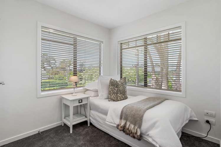 81 Owairaka Avenue Mount Albert_16