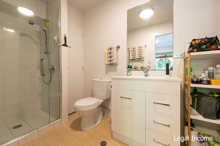 30 Aotearoa Terrace Murrays Bay_31