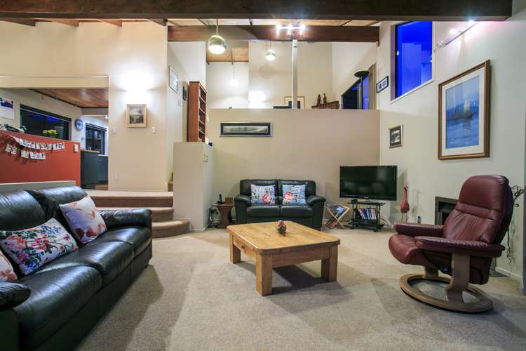 38 Telstar Place Beach Haven_4