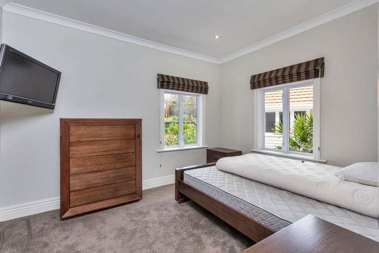 144 Paritai Drive Orakei_17