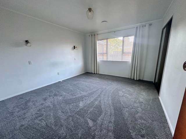 38 Fairway Drive Kamo_2