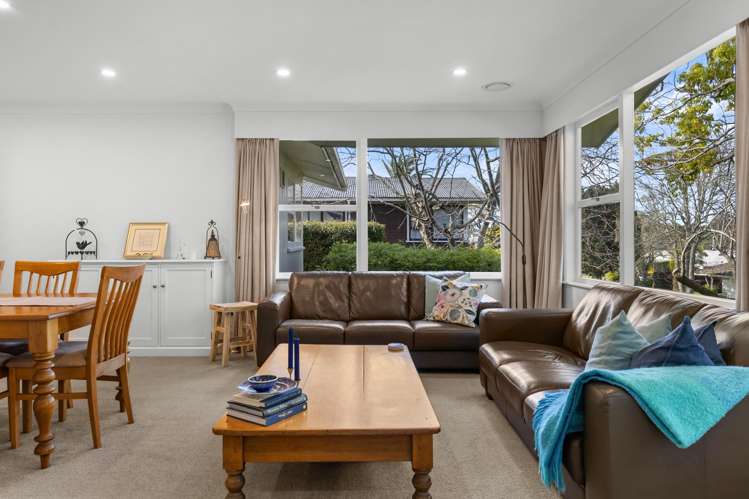15 Glenside Avenue Pakuranga Heights_11