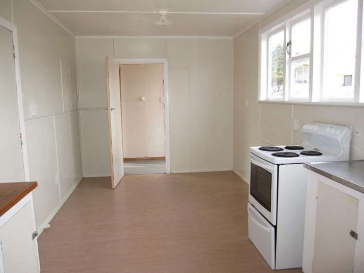 6 Chambers Crescent Waipukurau and Surrounds_2