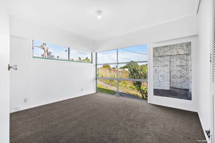 303 Great North Road Henderson_11