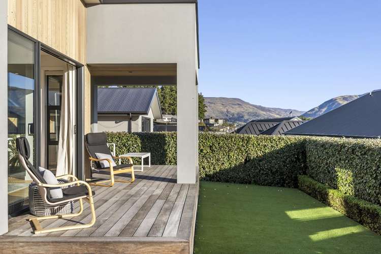 9 Landsborough Lane Wanaka_15