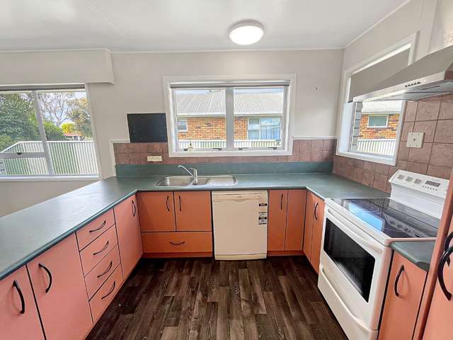 419 Kimbolton Road Feilding_1