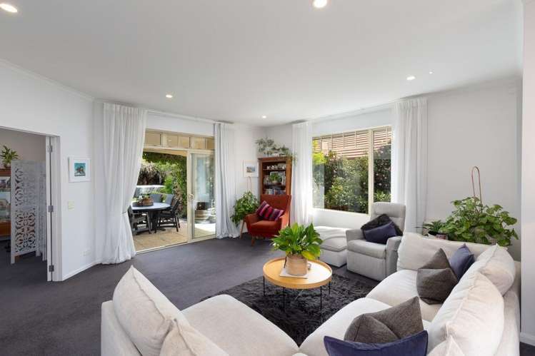 2 Aratia Way Richmond_5