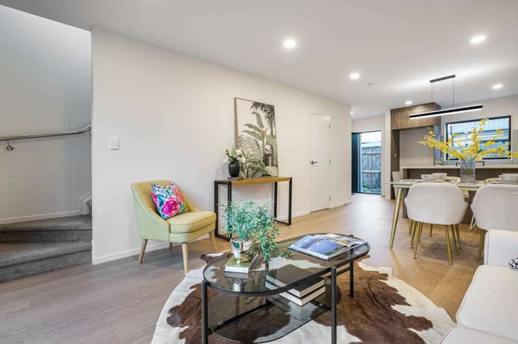 2/36 Edmonton Road Henderson_5