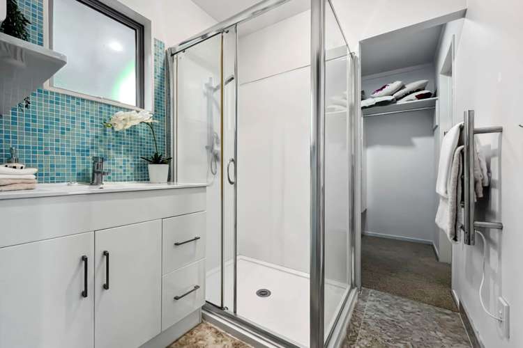 2/33 Rukutai Street Orakei_15