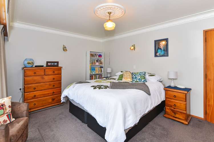 1 Kingsclere Place Goodwood Heights_7