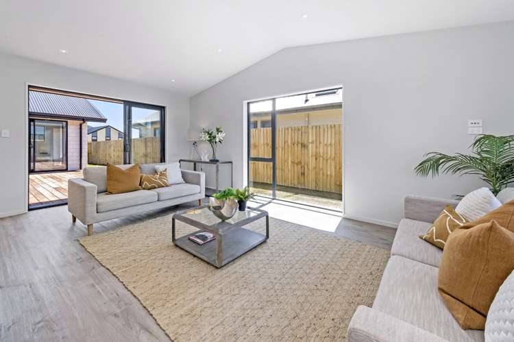 7 Hollard Crescent Lincoln_7