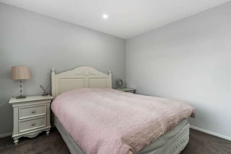 7a Mcquoids Road Flat Bush_16