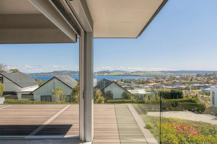 32 Botanical Heights Drive Waipahihi_8