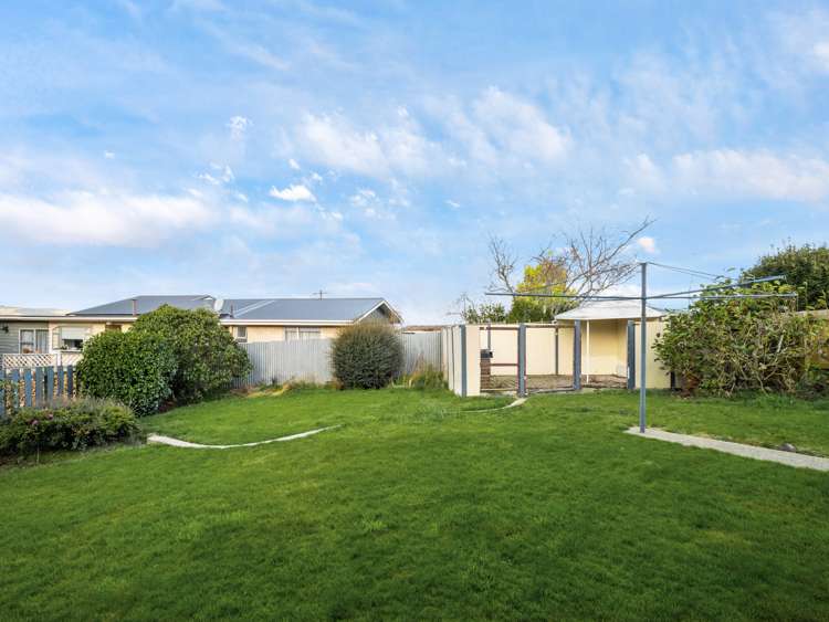 8 Strode Street Halfway Bush_18