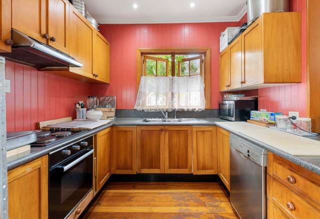 293 Massey Road Mangere East_4