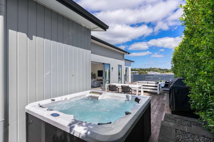 191 Ninth View Avenue Beachlands_17