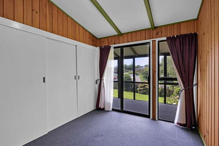4 Quin Crescent Hawera_12