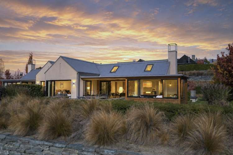 2 Owen Marshall Lane_0