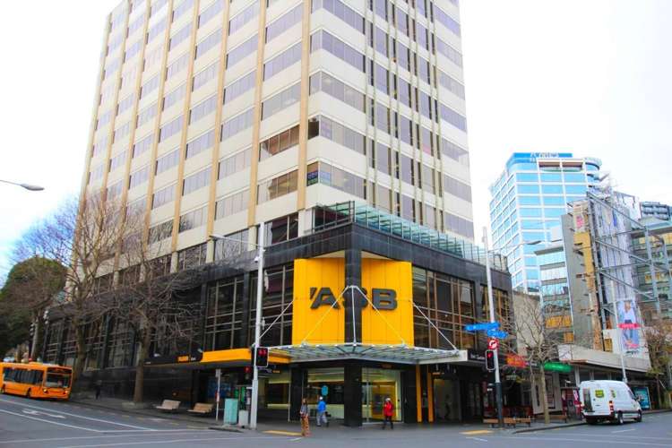 7E2/300 Queen Street Auckland Central_0