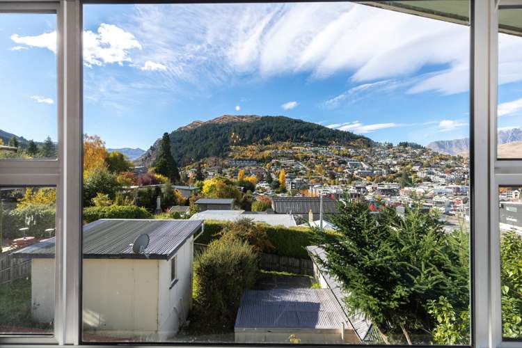 19 Hay Street Queenstown_14