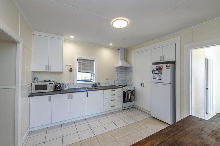 18 Swiss Avenue_3