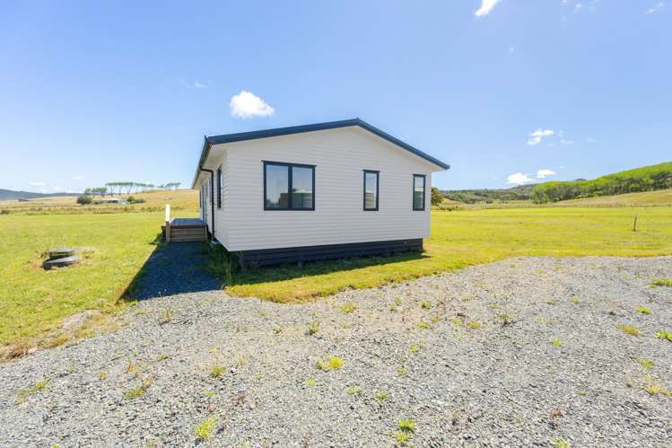 20 Journeys End Tapora_17