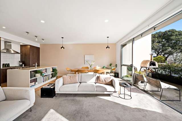 Light, Space & Location in DGZ
