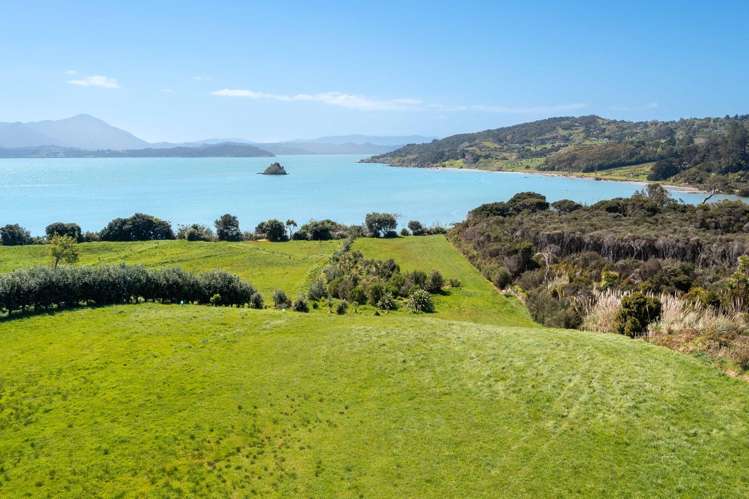 8 Dune Rise Opononi_15