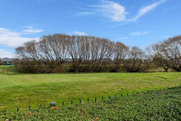 7 Somerville Crescent Aidanfield_19