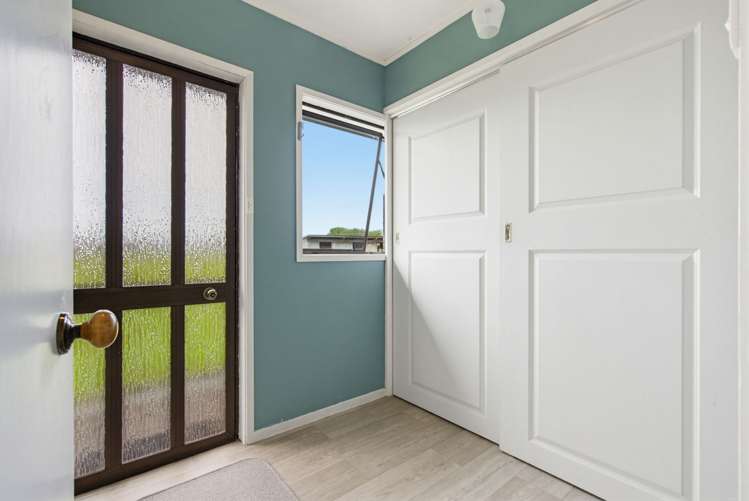 140 Craig Road Pollok_15