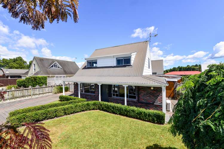 49 Ashurst Avenue Pukete_25