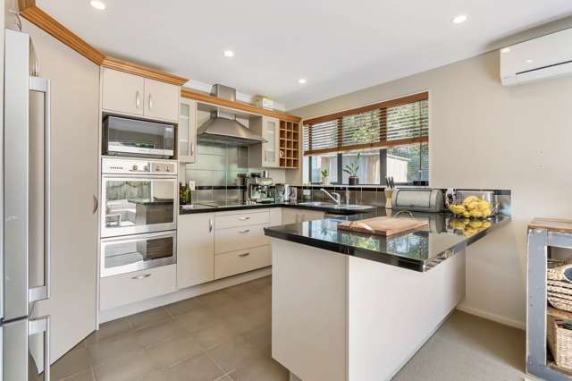 20 ARAMINTA PLACE Beachlands_2