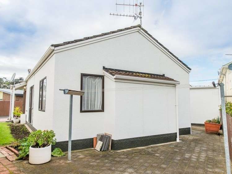 8a Church Place Wanganui Central_15