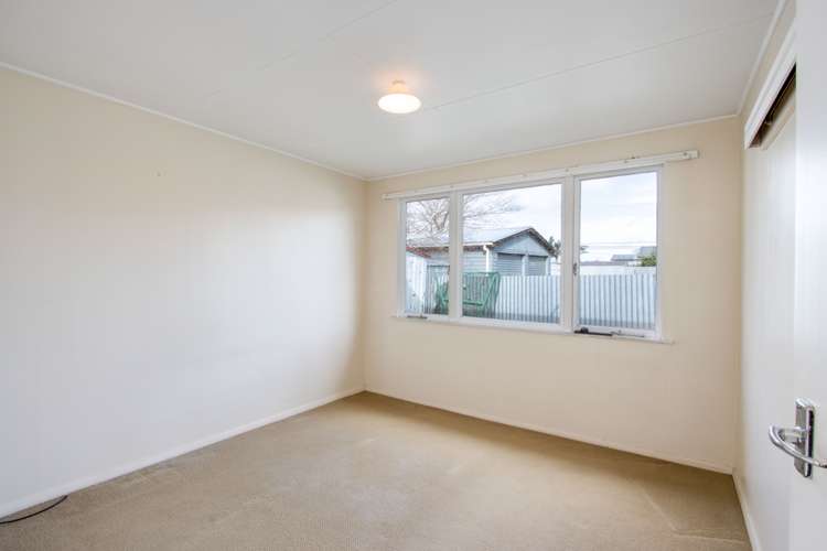 702 Kennedy Road Raureka_15