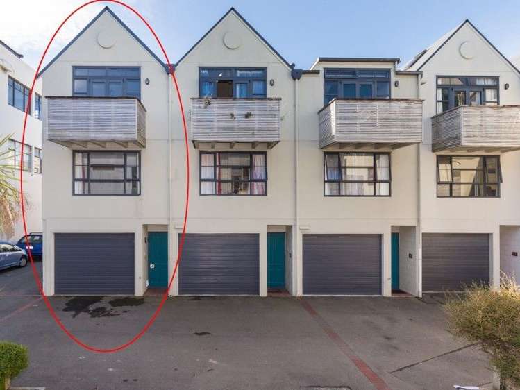 17/35 Pirie Street Mount Victoria_0