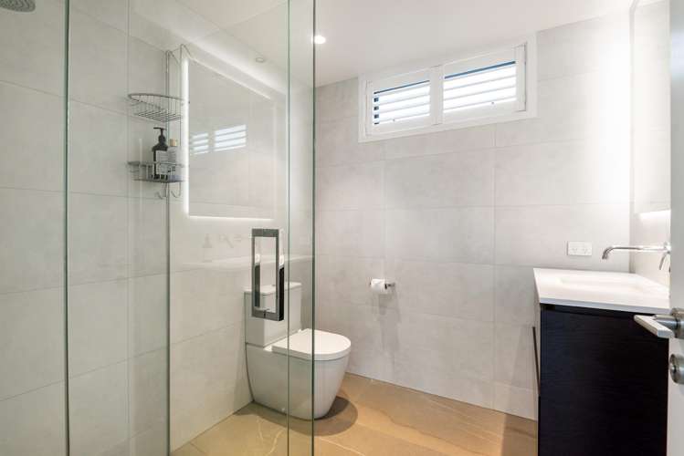 1/8 Blomfield Spa Takapuna_24