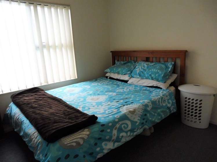 9 Peng Place Mangere Bridge_12