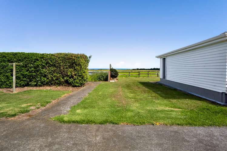 4923 South Road Opunake_18