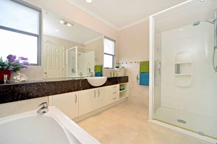 53 Chateau Rise Flat Bush_5