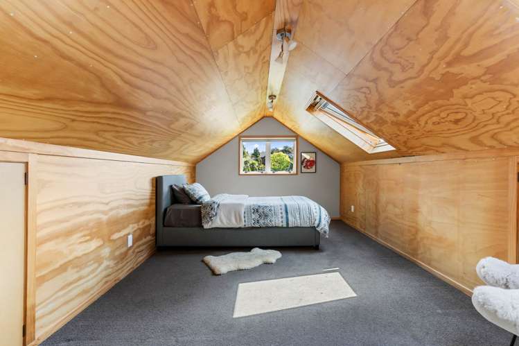 14 Longfellow Parade Glen Eden_13