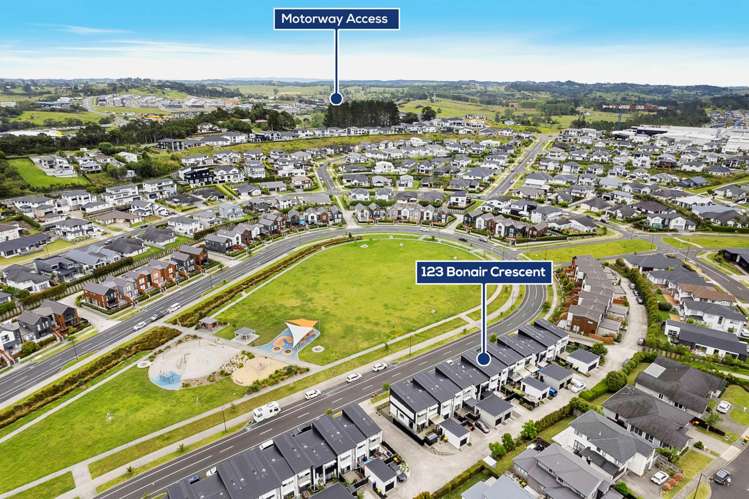 123 Bonair Crescent Silverdale_14