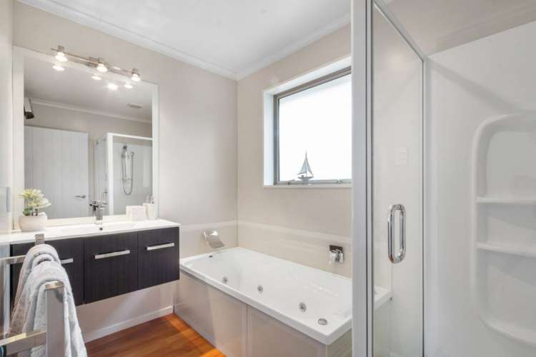 33b Parnwell Street Burwood_11