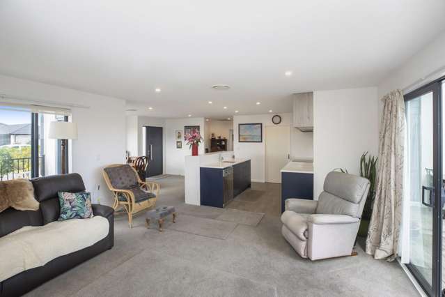 13 Crossley Avenue Woodend_2