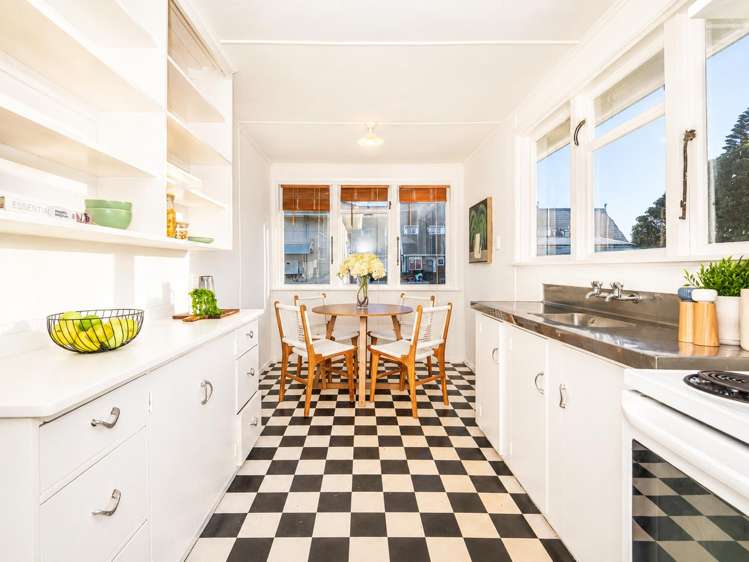 37 Mana Avenue Titahi Bay_2