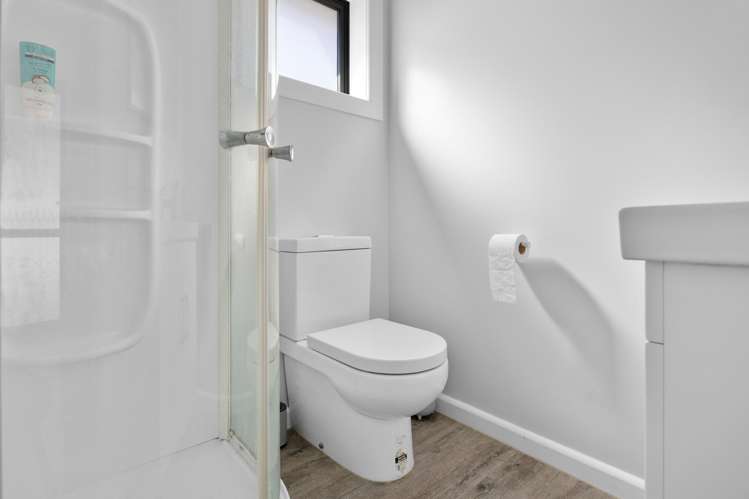 41 Everest Street Burnside_16