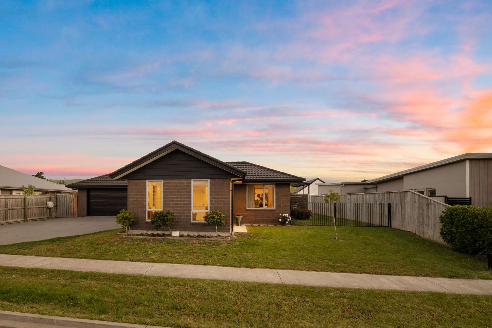 35 Corsair Crescent Burleigh_0