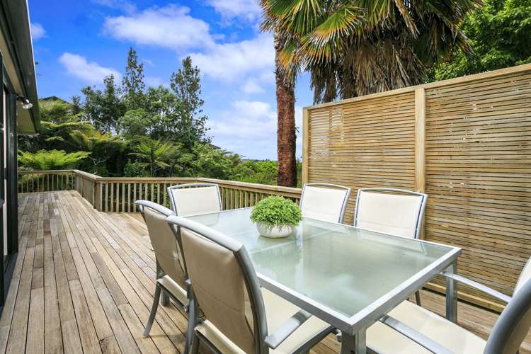 2/64 Langana Avenue Browns Bay_5