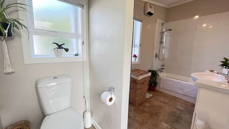 17 George Street Milton_35