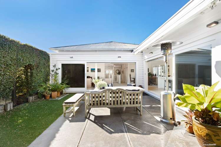 2b Ellerton Road Mount Eden_21