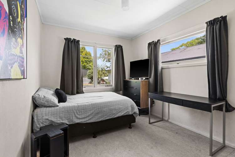 39 Saint Andrews Road Havelock North_10